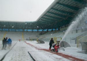 GSİM'de kar temizleme seferberliği